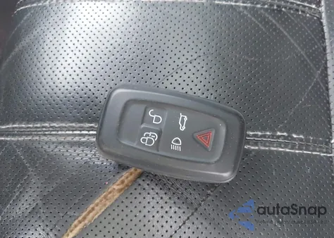 2011 Land Rover Range Rover Sport Lux z USA, uszkodzony, nr VIN SALSK2D41BA284871